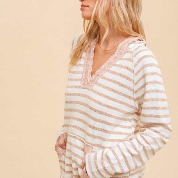 HT28 Hem & Thread NWT Cotton Blend Striped Hoodie Lace Trim multiple sizes - Picture 2 of 4